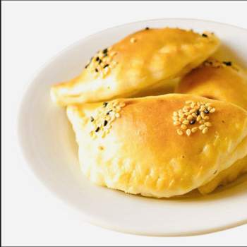 Medium Labneh Zaatar